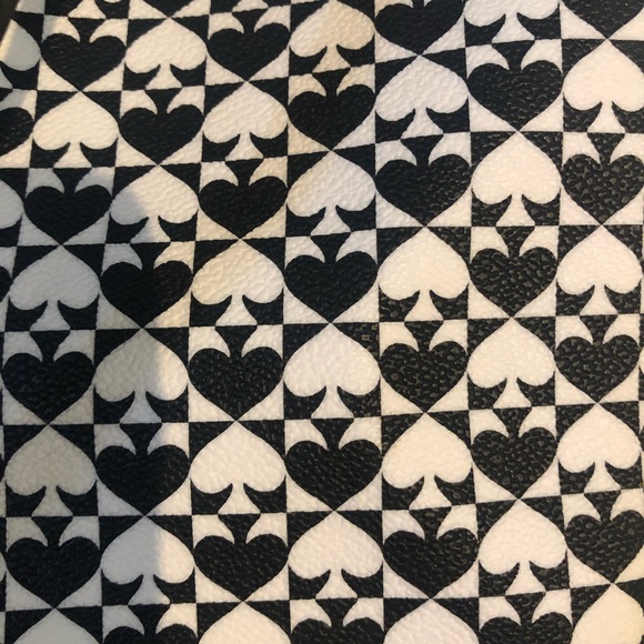 KATE SPADE Penn Place Black/White tote - Picture 3 of 13